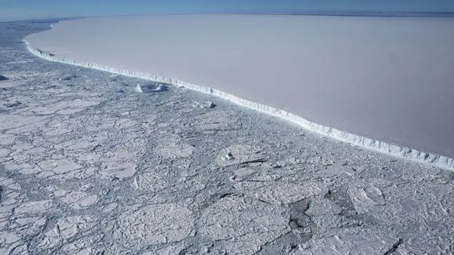 Antártica La Nasa Descubre Un Inquietante Hueco Que Crece A Un Ritmo Explosivo En El 5374