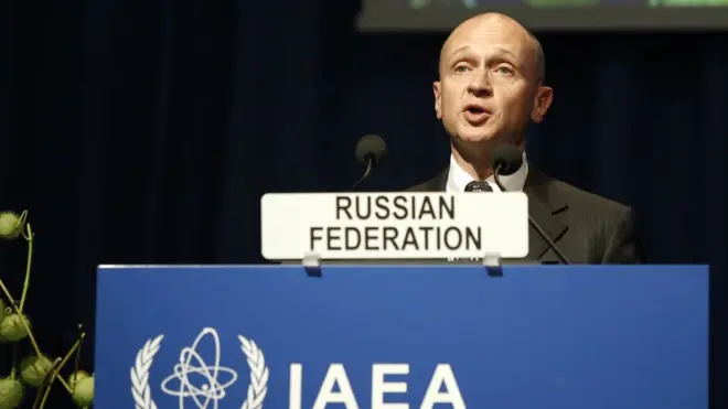 Бывшего премьер-министра России Сергея Кириенко российская пресса прочит на место Вячеслава Володина в администрации президента