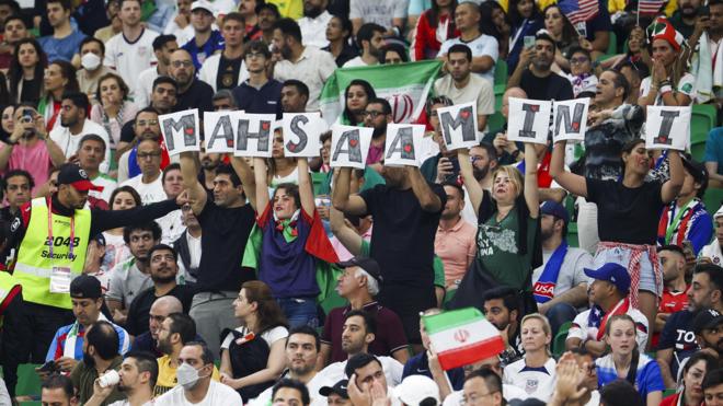 اعتراض زنان در جام جهانی قطر