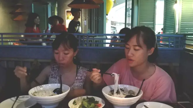 Giới trẻ Trung Quốc nay thích các món ăn nhẹ, ít dầu mỡ nên phở VN trở thành mốt