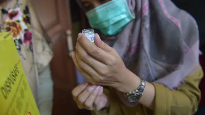 ملزمان کے قبضے سے برآمد ہونے والے سپائنل فلوئڈ کو فورینزک لیبارٹری بھجوا دیا گیا ہے (فائل فوٹو)