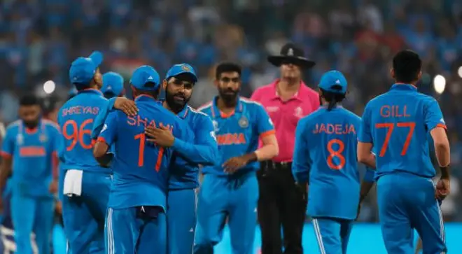 එක්දින ලෝක කුසලාන තරගාවලියේ මුම්බායි හි වන්කඩේ ක්‍රීඩාංගණයේ අද ( නොවැම්බර් 02 වෙනිදා) පැවති තරගයෙන් ශ්‍රී ලංකාව පරාජය කරමින් ලකුණු 302 ක දැවැන්ත ජයග්‍රහණයක් ලැබීමට ඉන්දියාව සමත් විය.