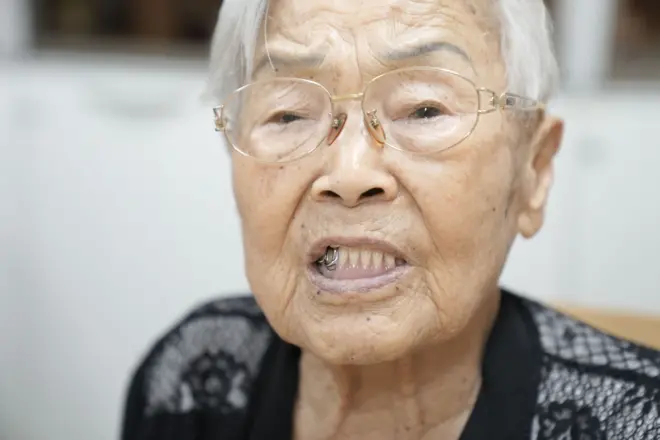 증언하고 있는 이정순 할머니