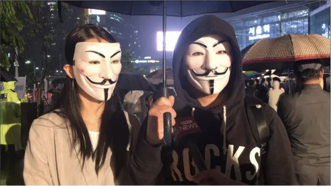 BBC 코리아와 인터뷰 중인 대한항공 기장