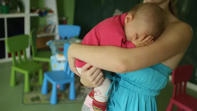 Беба и дете