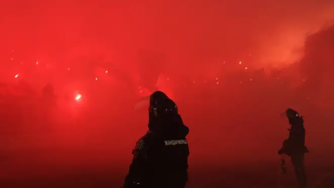 Sa jednog od prethodnih fudbalskih derbija (arhivska fotografija)