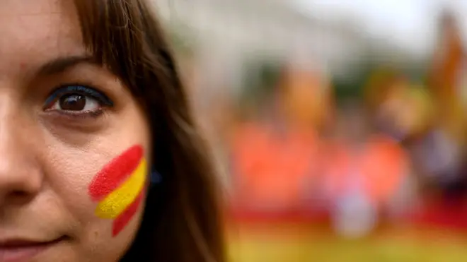 محتجة في كتالونيا