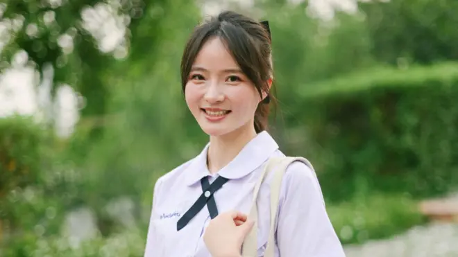 นักท่องเที่ยวชาวจีน วัย 36 ปี ทำอาชีพแม่ค้าออนไลน์