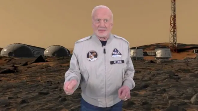 بز ألدرين يظهر في صورة ثلاثية الأبعاد في الفيلم