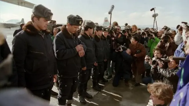 Pasukan Tentara Merah pada Februari 1989 dalam penarikan Tentara Soviet dari Perang Afganistan.