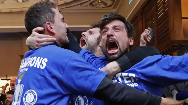 Leicester fans celebrate