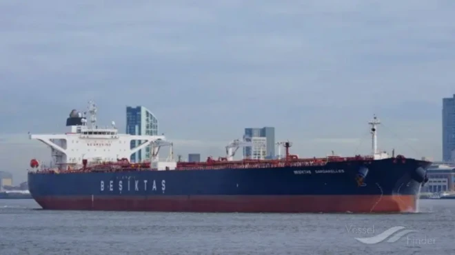 Altura neft tankerinin arxiv fotoşəkli