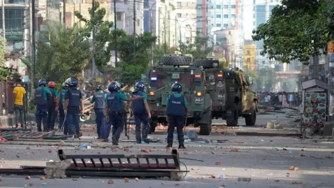 బంగ్లాదేేశ్ 