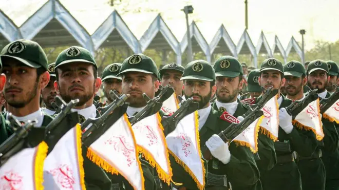 စစ်ရေးလေ့ကျင့်မှုတစ်ခုမှာ မြင်ရတဲ့ အီရန်တော်လှန်ရေးအစောင့်တပ် 