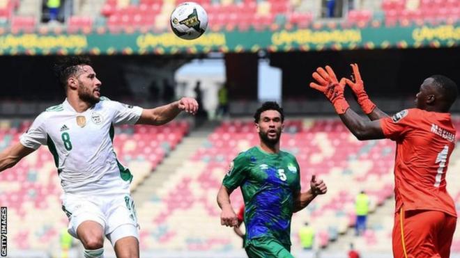 كسبت الجزائر وسيراليون نقطة ضمن مباريات المجموعة الخامسة