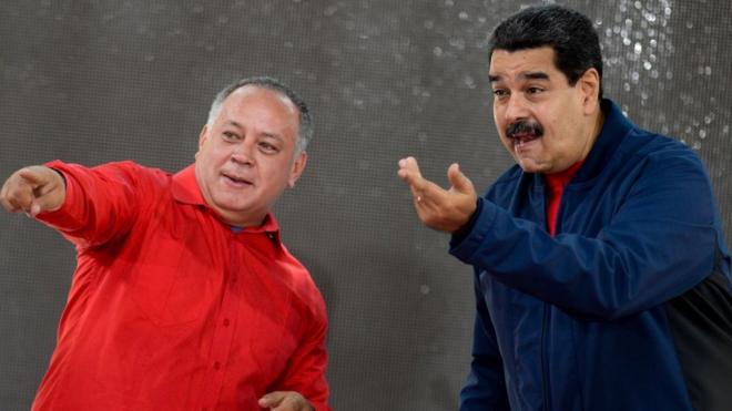 El diputado Diosdado Cabello y el presidente Maduro.