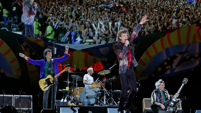 Предыдущий альбом новых треков группы - A Bigger Bang - вышел в 2005 году