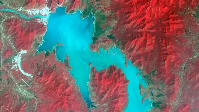 Suuraa satalaayitii ji'a Sadaasaa darbe fudhatamee bakka kuusaa hidhichaa agarsiisu