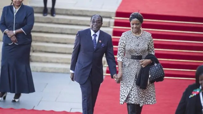 South Africa grant Mrs Mugabe immunity