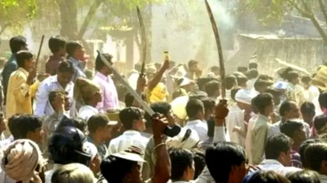 मॉब लिंचिंग