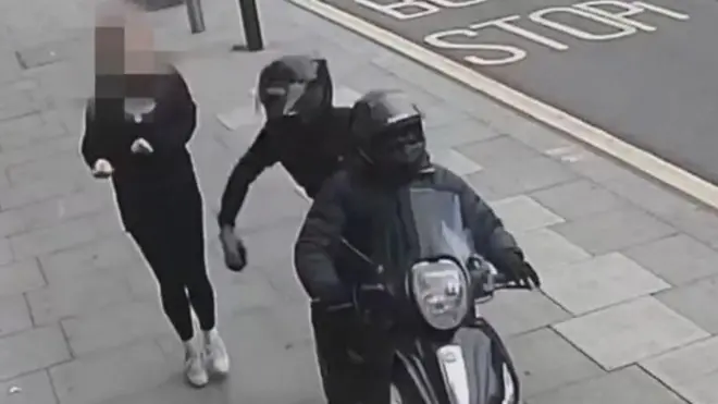 Кадры ограбления в Лондоне