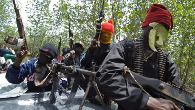 Warra hidhatanii nama saaman