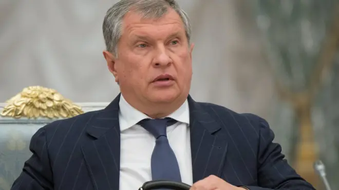 Сечин подал иск вслед за своей предполагаемой женой
