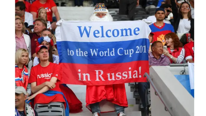 Иностранным болельщикам будет грозить депортация за грубые нарушения правил поведения