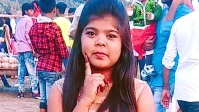 نیہا کو جینز پہننے کا شوق تھا