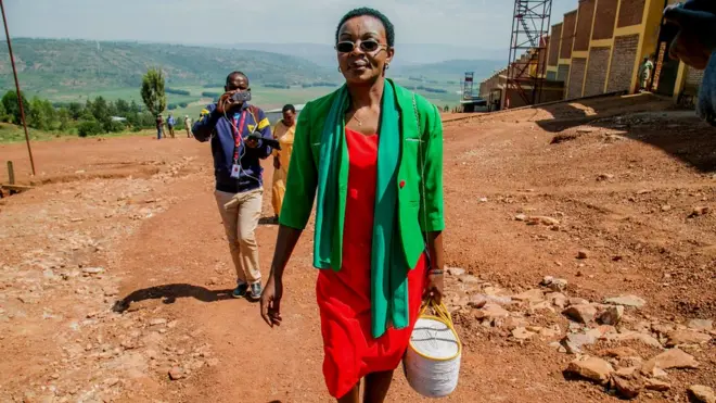 Ingabire Victoire auvga ko azakomeza ibikorwa bya politike