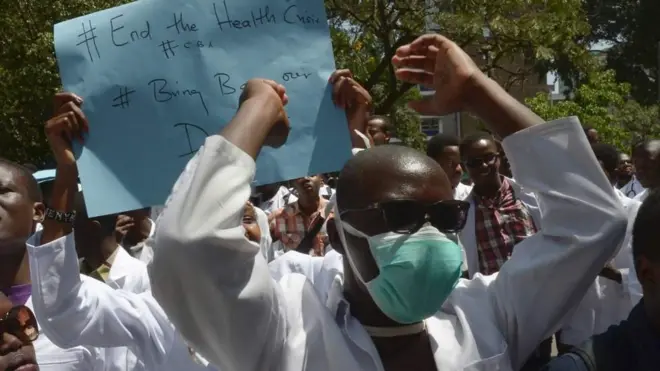 Madaktari na wauguzi wamekuwa wakigoma tangu mwezi Disemba