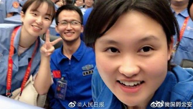 Ms Zhou has been described in state media as a "big sister" that young Chinese can look up to