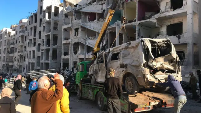 İdlib'de bu yıl yaşanan çatışmalarda çok sayıda kişi yaşamını yitirdi