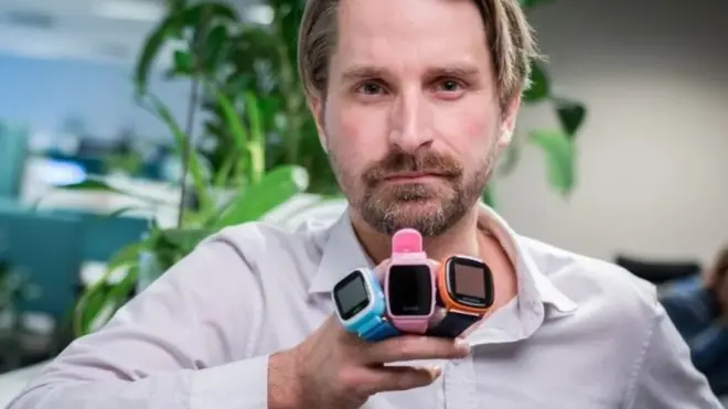 ساعات الأطفال الذكية