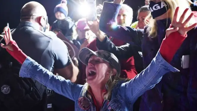 "4 años más" es uno de los reclamos de esta campaña de Trump.