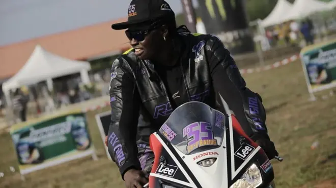 "dis na my baby her name na Karashika"