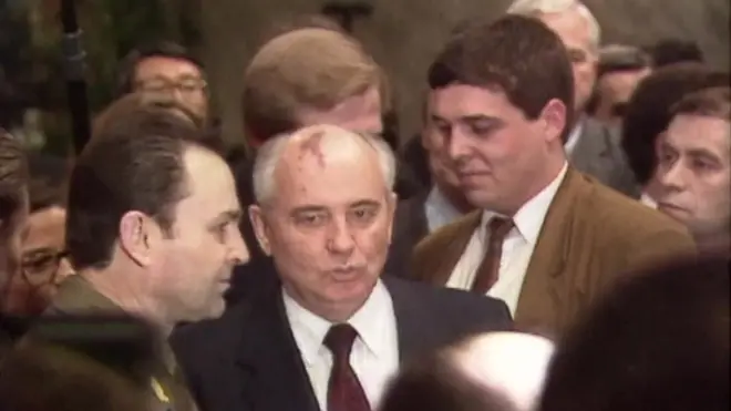 Михаил Горбачев