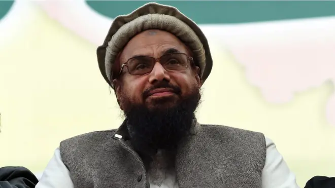 حافظ سعید نے خواجہ آصف پر 10 کروڑ روپے ہرجانے کا نوٹس بھیجا ہوا ہے