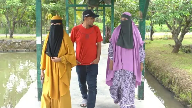 Bagi sebagian khalayak, qanun poligami akan memperjleas hak istri selain istri pertama, tetapi aktivis mempertanyakan aspek keadilan dalam praktik poligami.