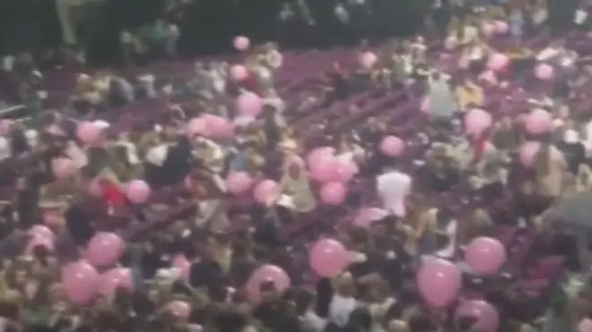 لحظات الرعب الأولى بعد انفجار مانشستر