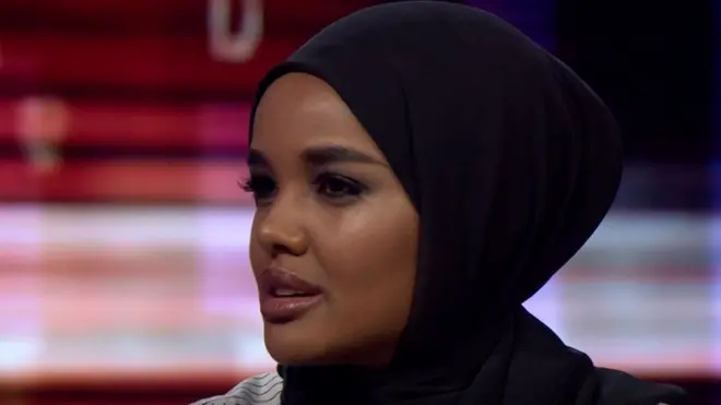 Halima Aden mengatakan kepada BBC gaya modest bisa menjadi pilihan bagi perempuan.