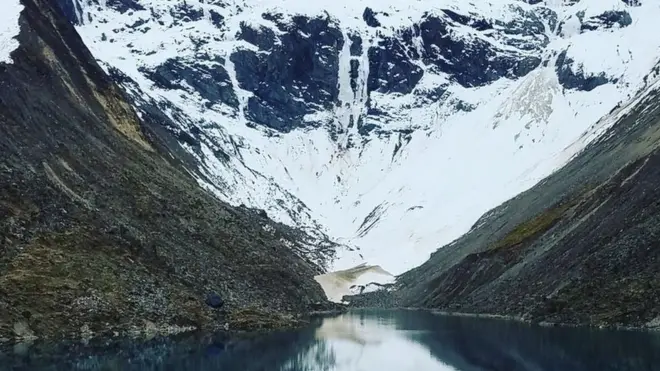 "Y fue una sensación ver una doble belleza: la de la montaña y la de su reflejo en el agua cristalina", nos escribió.