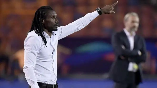 Aliou Cissé a commencé sa carrière en France.