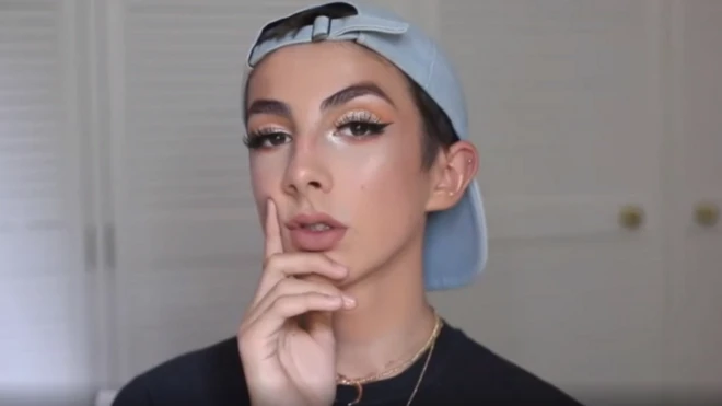 "Grandir en ligne" a été une expérience positive pour Lewys