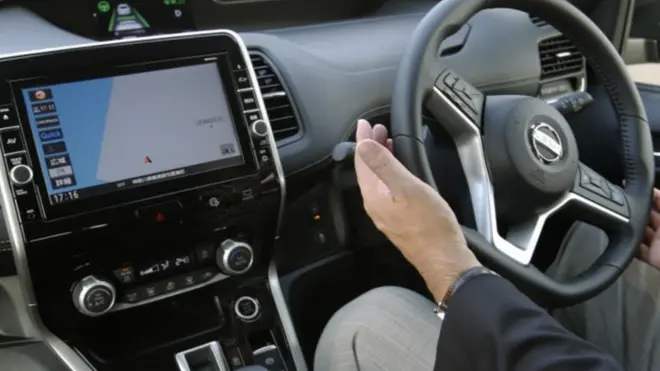 බලපත් නොමැතිව රථ වාහන ධාවනය කිරීමේ දඩය රුපියල් 25,000 ලෙස ඉහල දැමීම මෙලෙස ඉල්ලුම වැඩිවීමට හේතු වී ඇති බවයි පැවසෙන්නේ