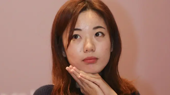 31歲的蔣方舟曾憑寫作特長,獲清華大學高考降60分錄取而年少成名。