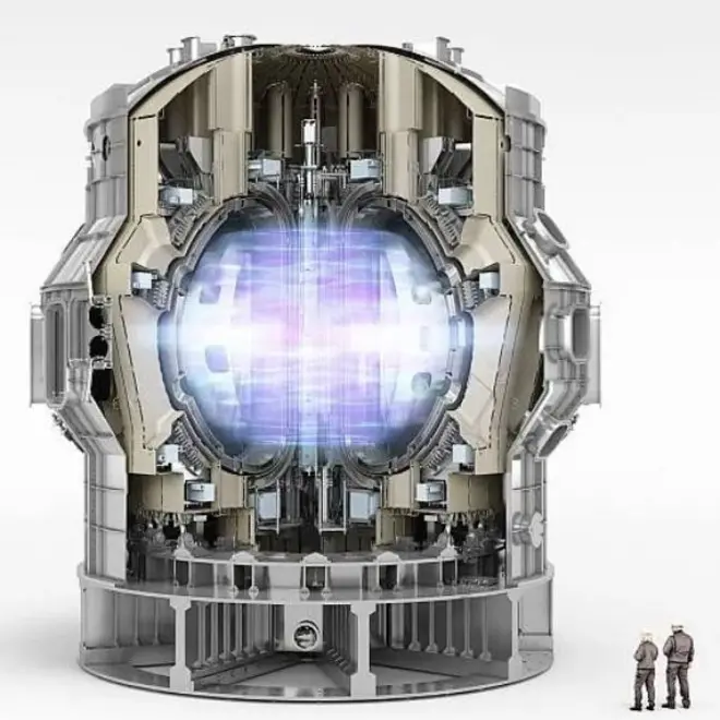 Qorraxda macmalka ah