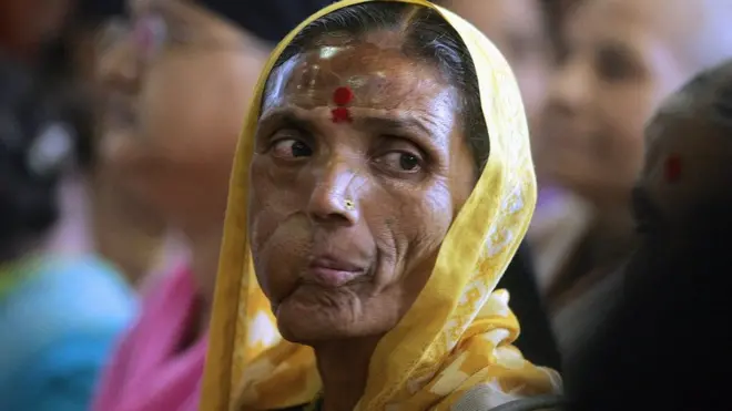 महिलाओं में कैंसर से बचाव का प्रतिशत पुरुषों के मुकाबले ज़्यादा होता है