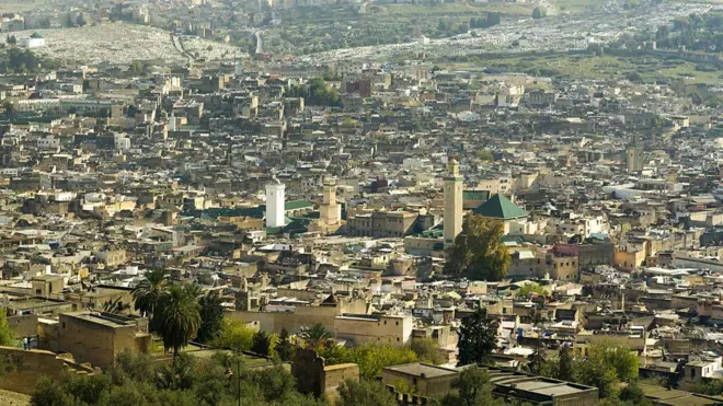 Masjiida Al-Qaraawwiyyiin magariisa dibamee irra keessaa mul'atu