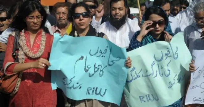 احتجاج، صحافیوں کا قتل